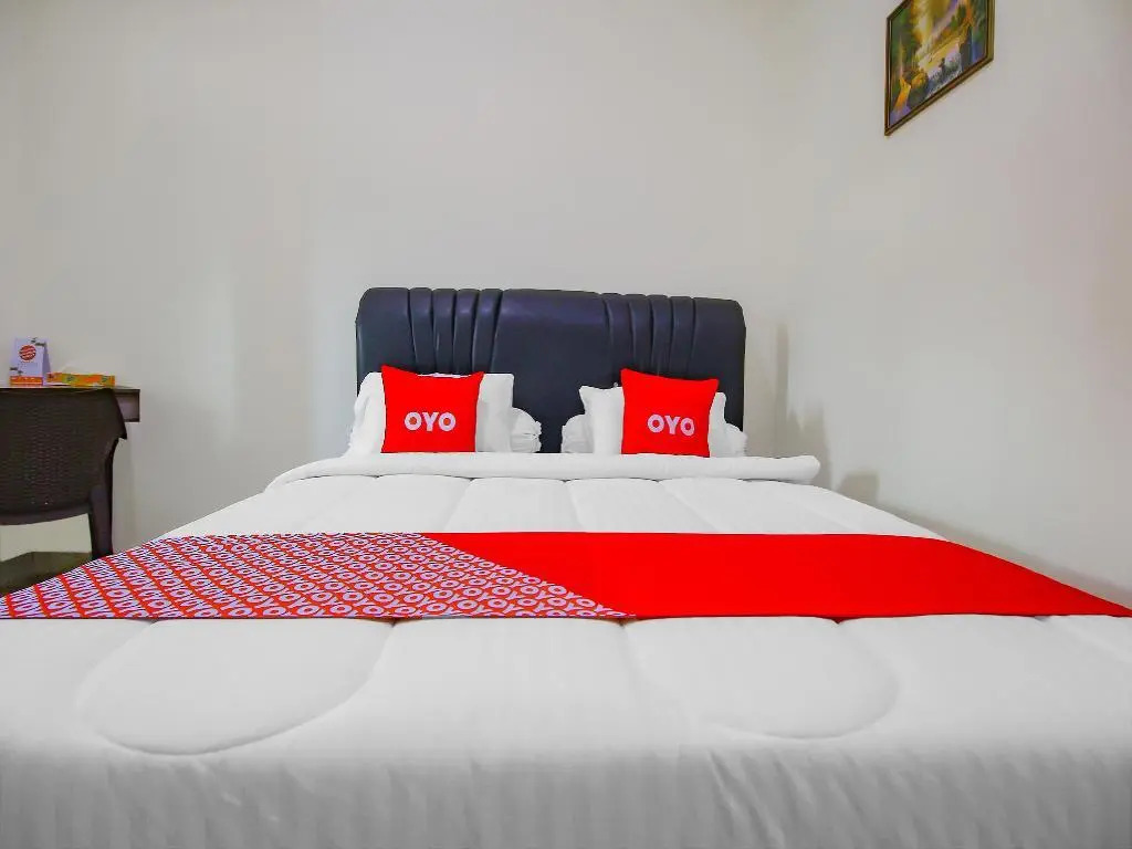 OYO 90063 Silver Homestay Syariah