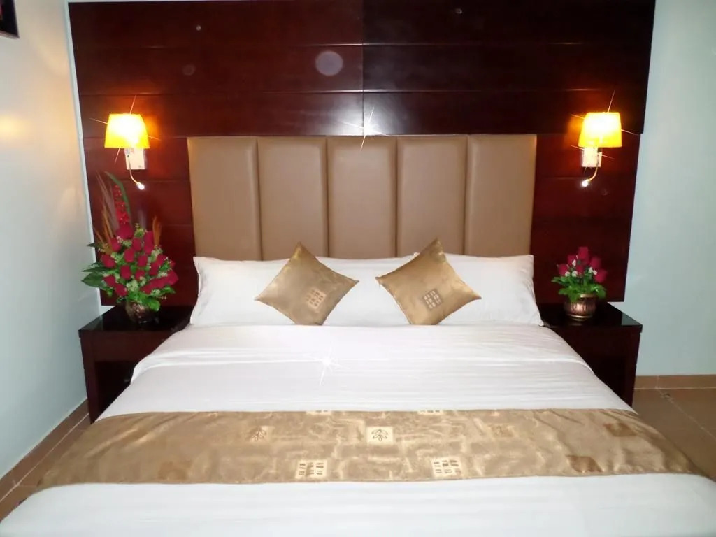 Lavena Hotel Apartments - Al Basateen