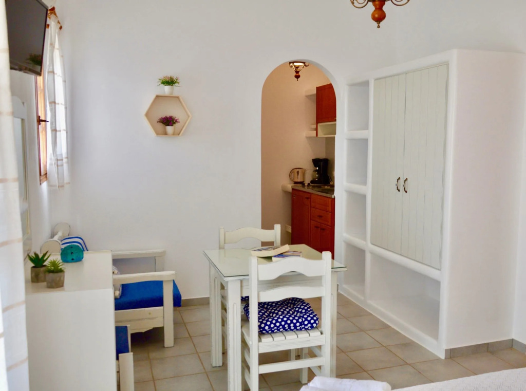 Zanneta Apartments & Suites