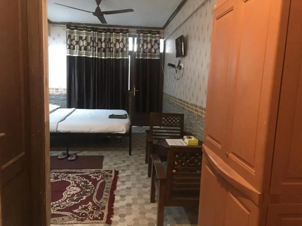 Jasmine Residency Hyas Homestay