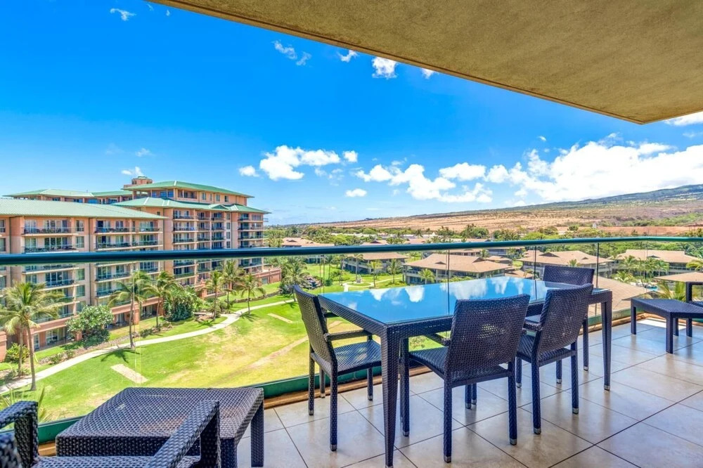 K B M Resorts- Hkh-742 Spacious 2Bd Villa, Private Balcony and Entertainment Package!