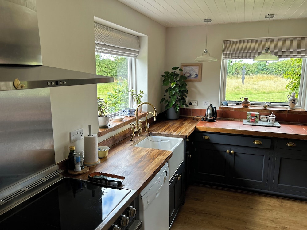 Cutbush Farmhouse