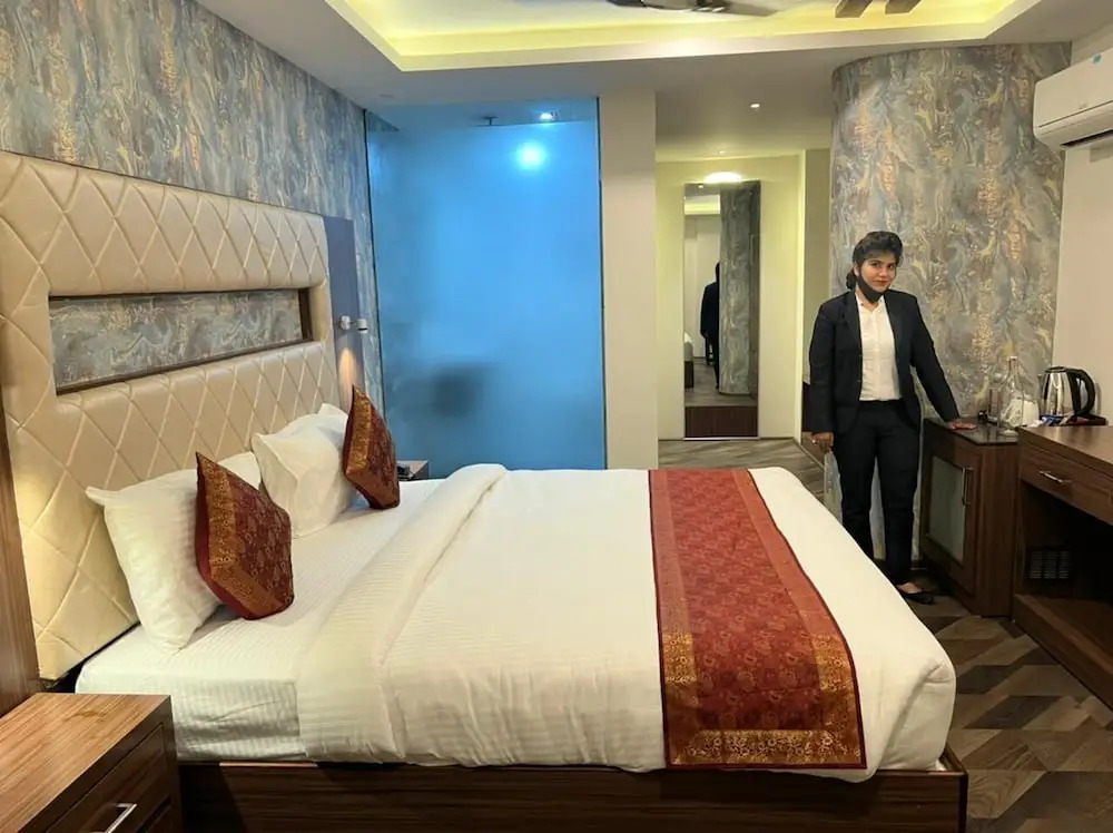 THE TRIUMPH Hotel