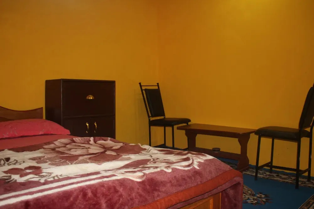 Hotel Red Rose