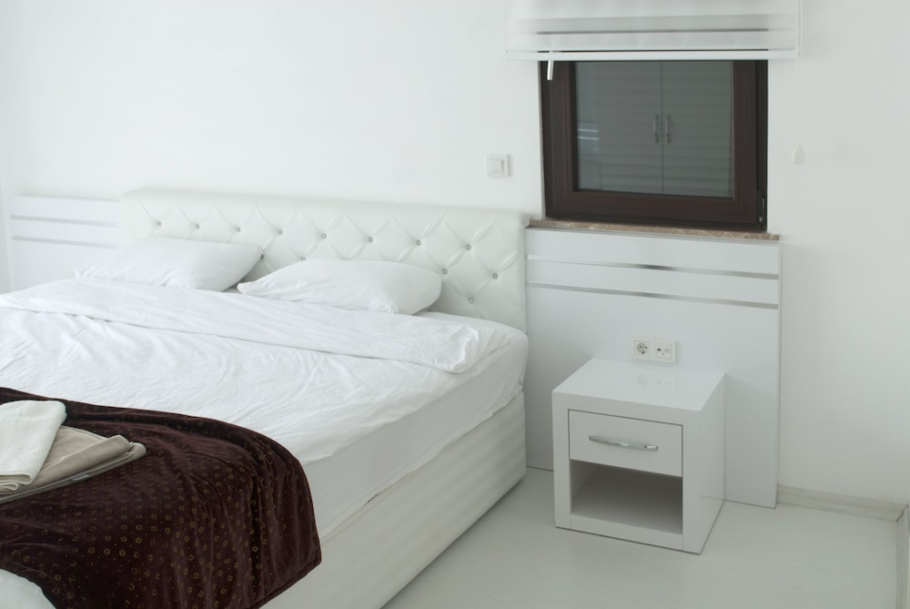 Bamont Villas
