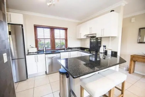 Plettenberg Bay Unit 6 Whale Rock Gardens Apartment with Backup Power