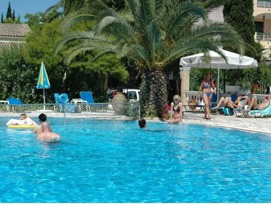 Zefiros Apartments