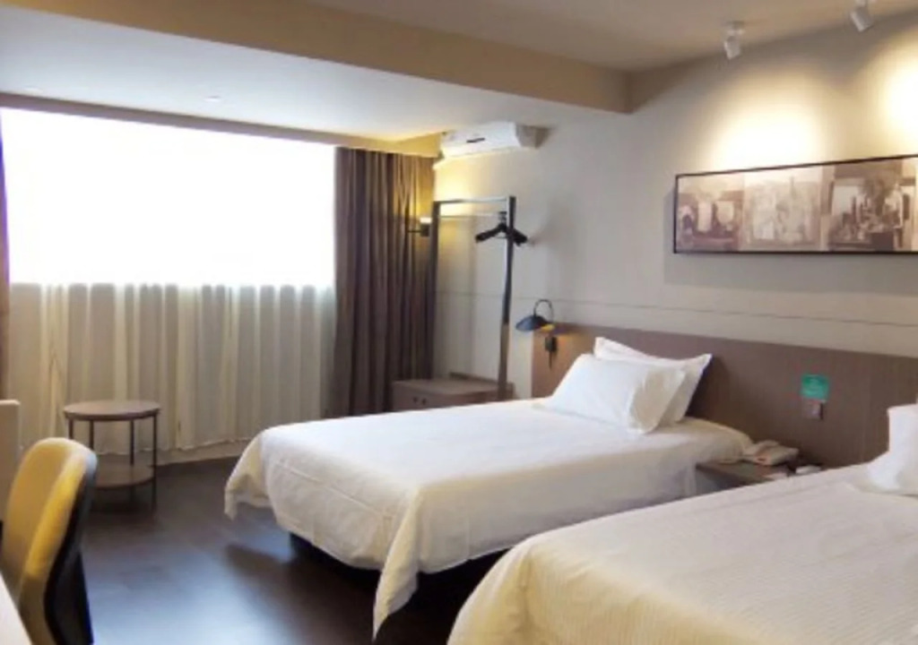 Jinjiang Inn Minzu Street TV Staiton