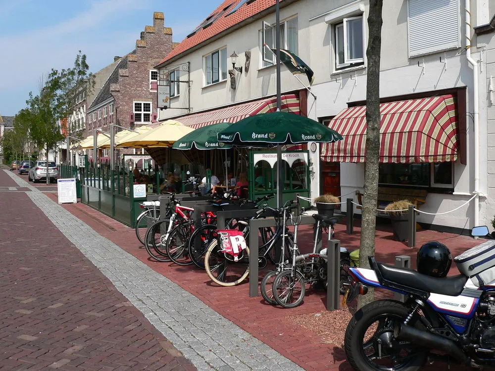Hotel Café Restaurant "De Kroon", inclusief ontbijt