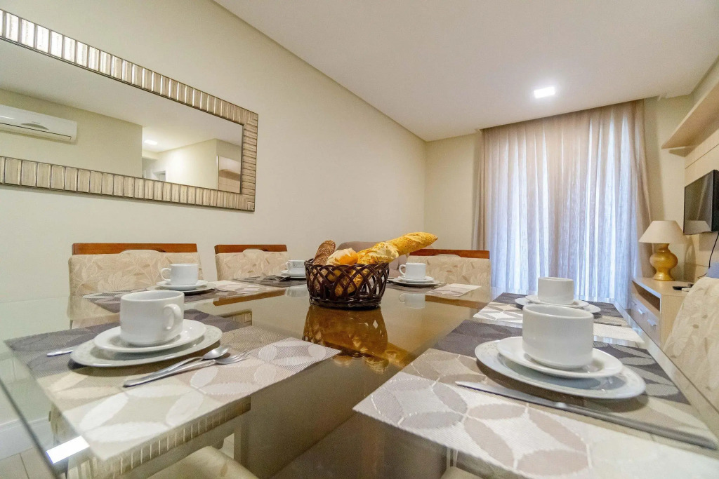 Localização Central - Apartamento a 200m da Praia