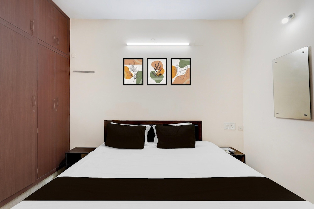 Townhouse Pallikarani Formerly Sankrish