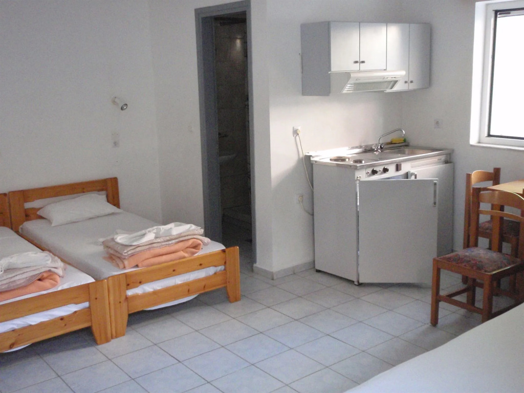 Niriis Hotel