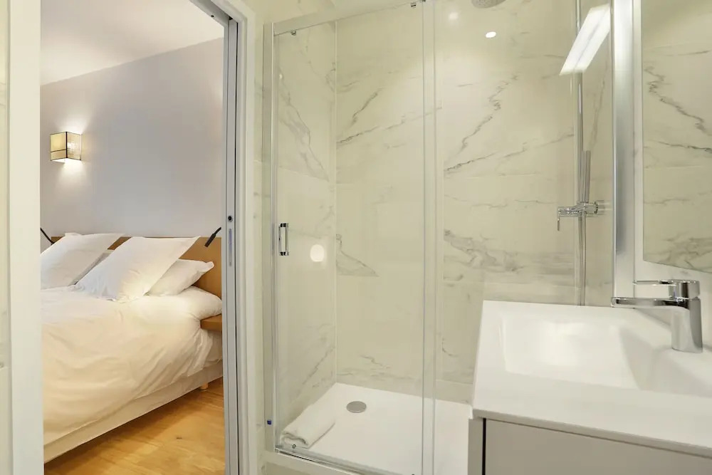 Pick A Flats Apartment in Saint Germain - Rue Corneille