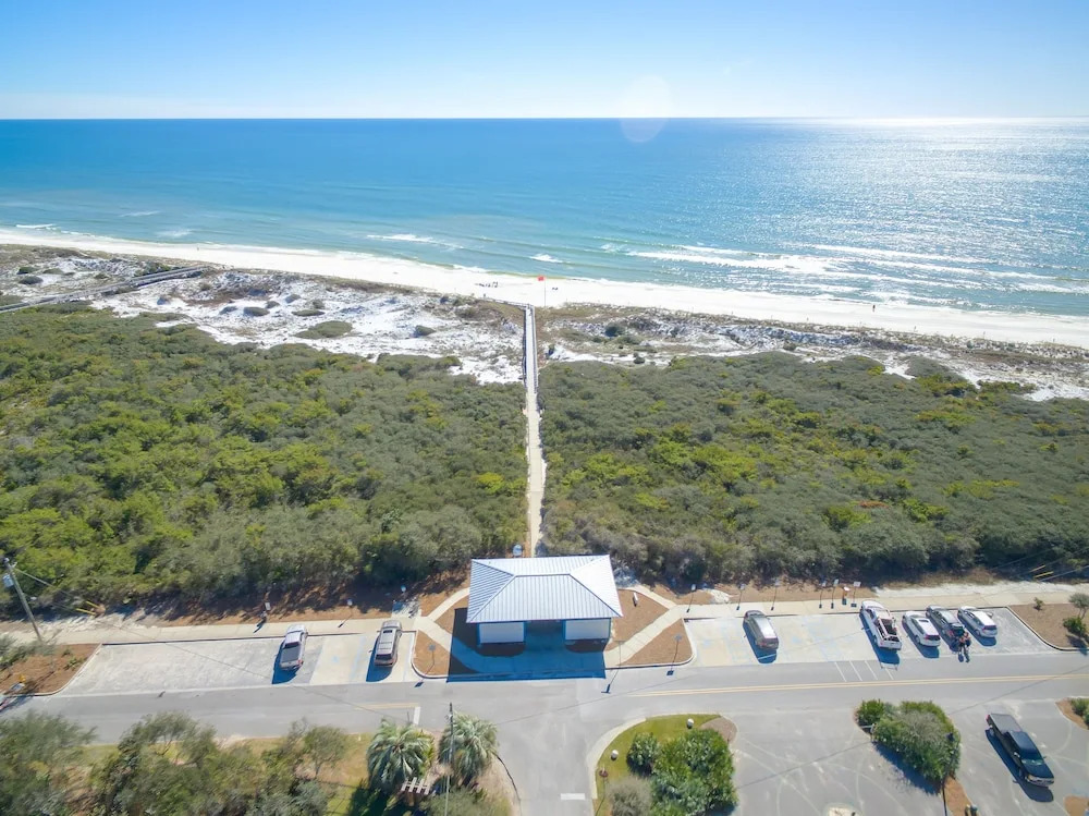 New Listing! Beach House W/ Pool & Dock, Near 30a 3 Bedroom Home