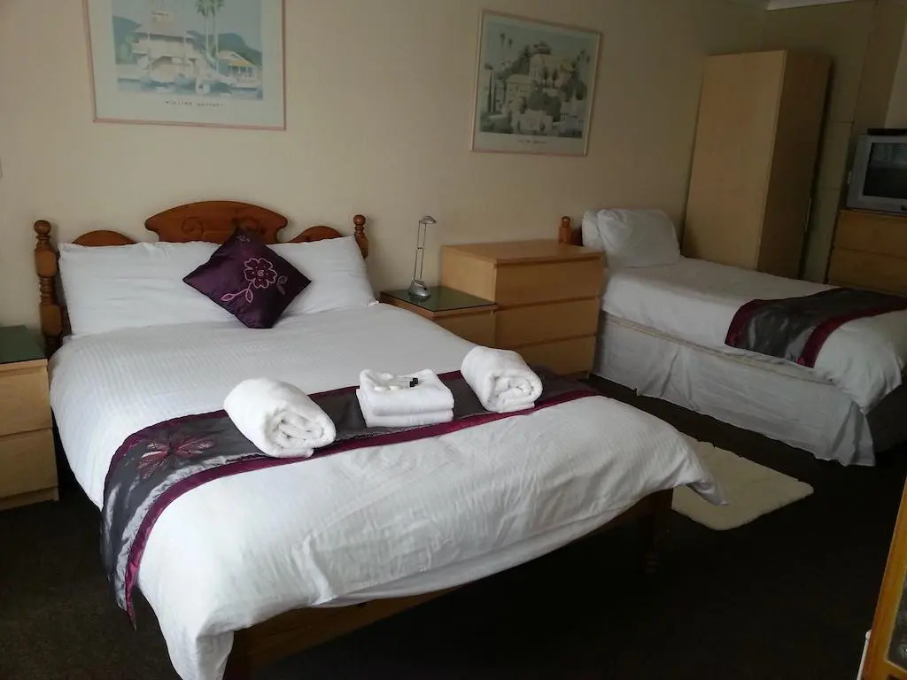 Llanion Lodge