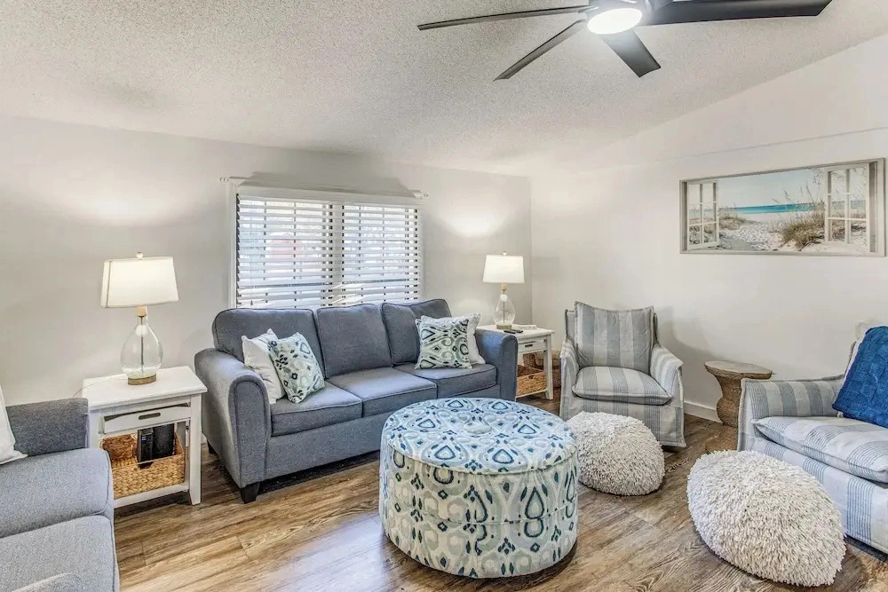 Walk to Beach! Dog-friendly Home in Murrells Inlet