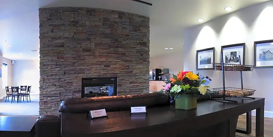 The Kanata by BCMInns Whitecourt