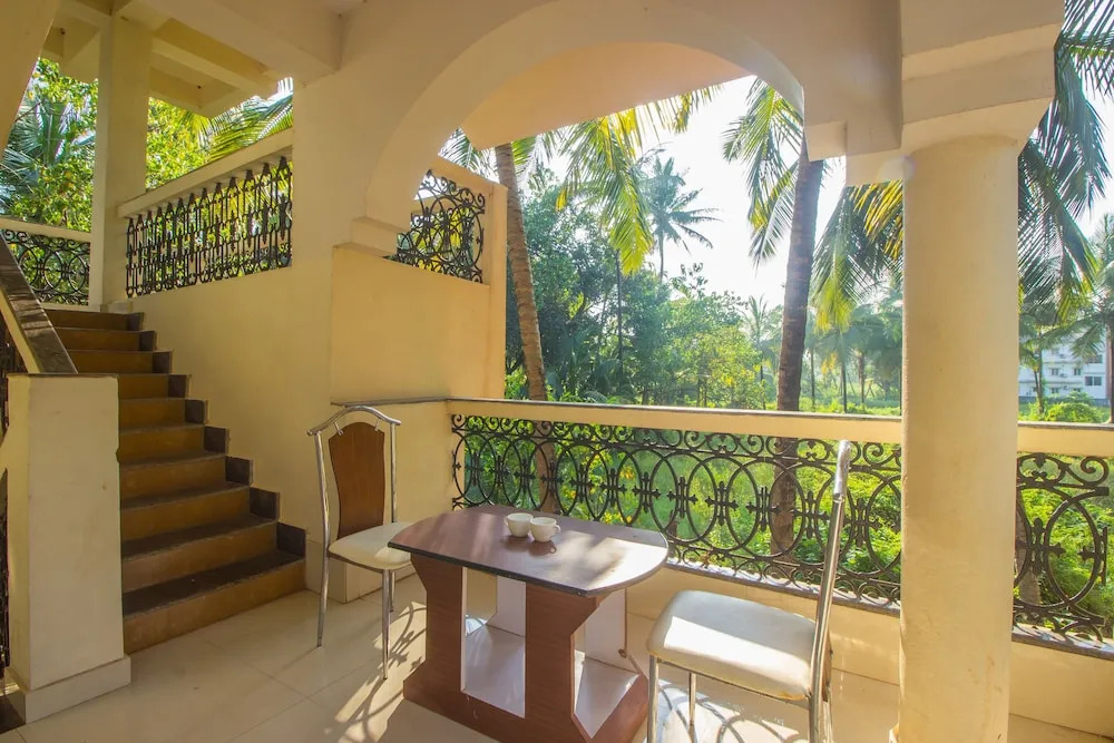 OYO 18948 Home Stately 1BHK Morjim Beach