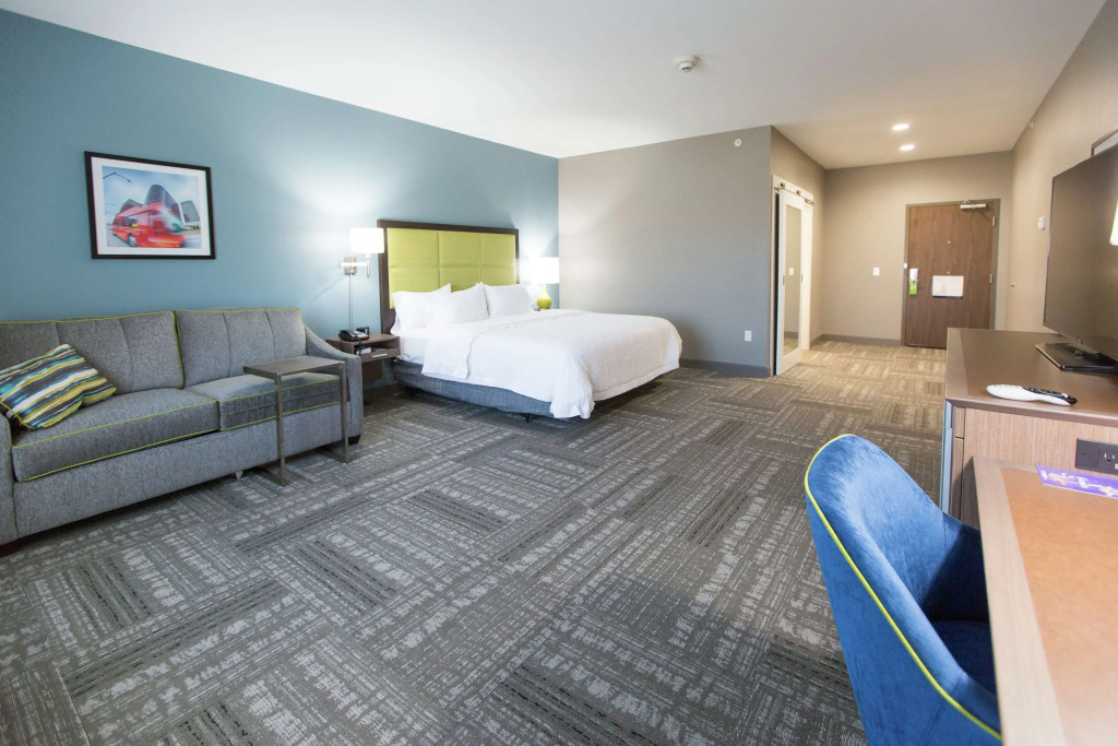 Hampton Inn & Suites Stroud