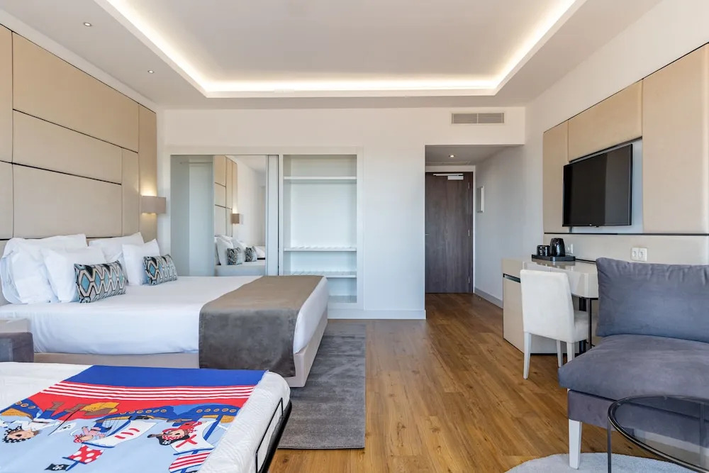 Apartamentos Montechoro Clube 99