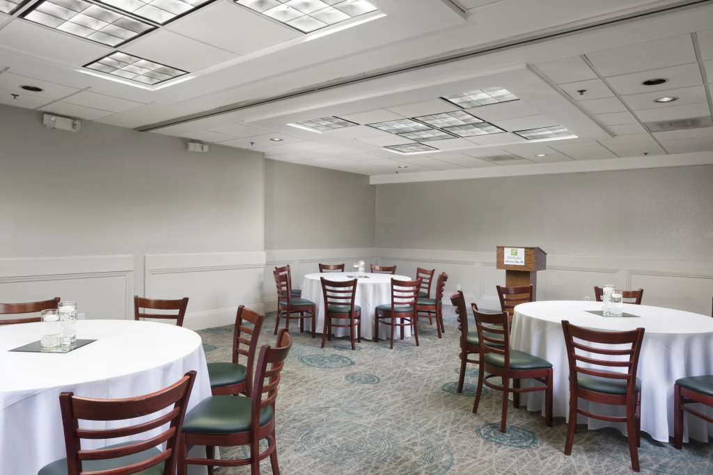 Holiday Inn Johnson City by IHG
