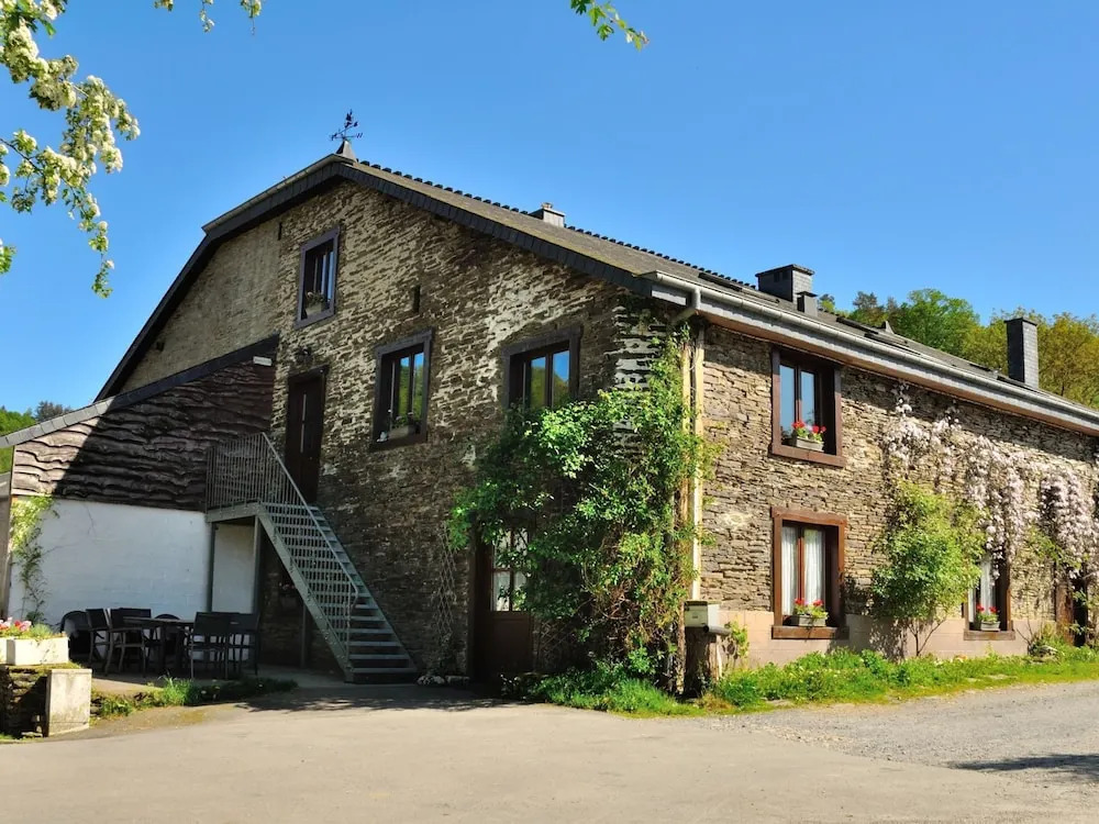 Lovely Holiday Home In Frahan With Terrace