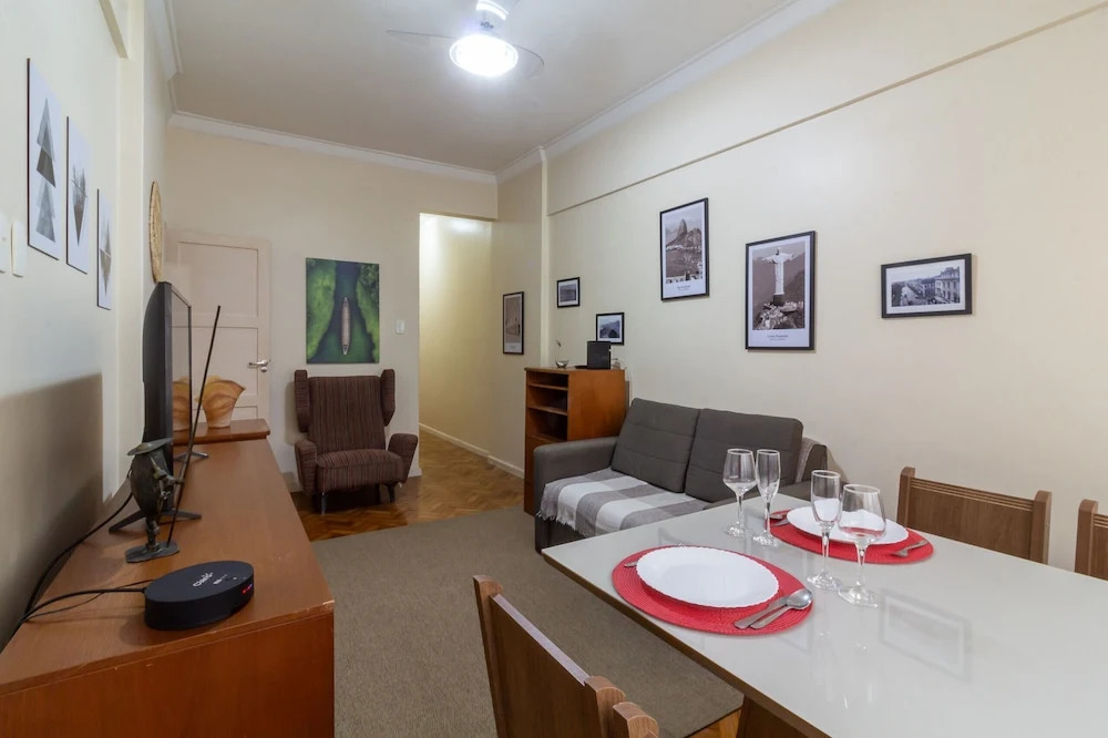5 Minutes From Copacabana Beach Bi307