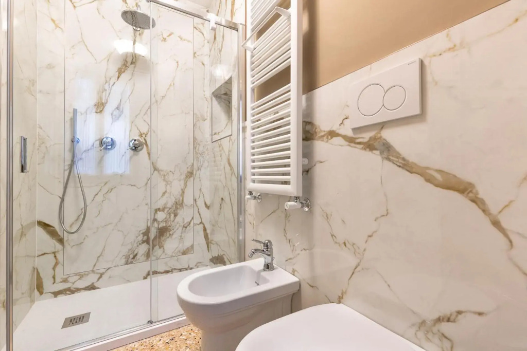 Ca Cappello Venice Apartment 1 with Canal View