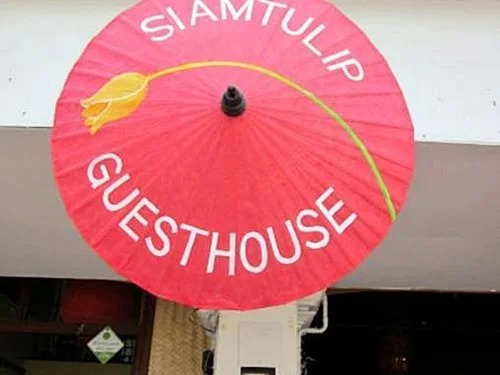 Siam Tulip Guesthouse & Restaurant