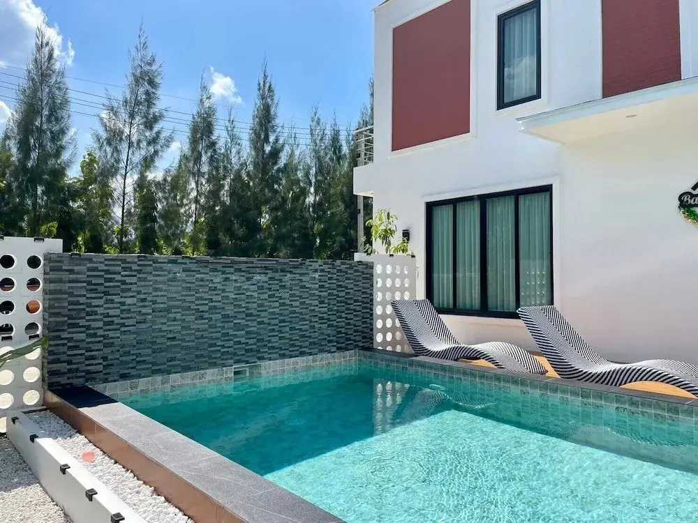 Verona Pool Villa