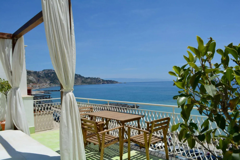 Mediterraneo Guesthouse
