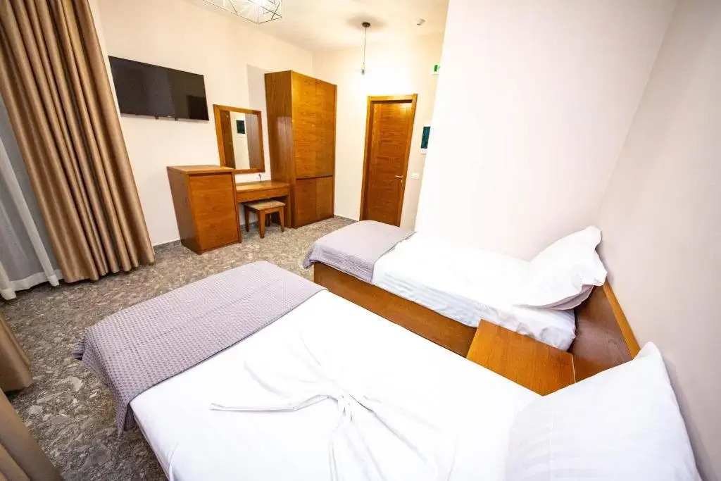 Hotel Center