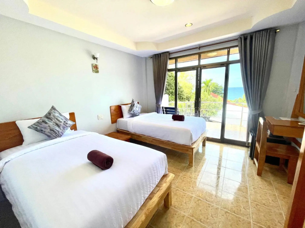 Bounty Resort
