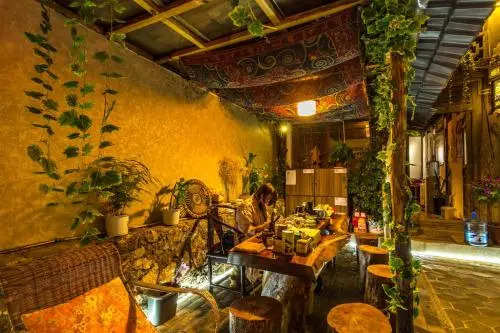 Menghui Tangchao 798 Hostel