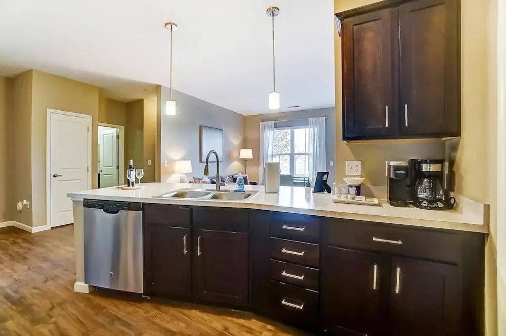 Lux Dublin 2BR 1st Floor W D Pet Friendly