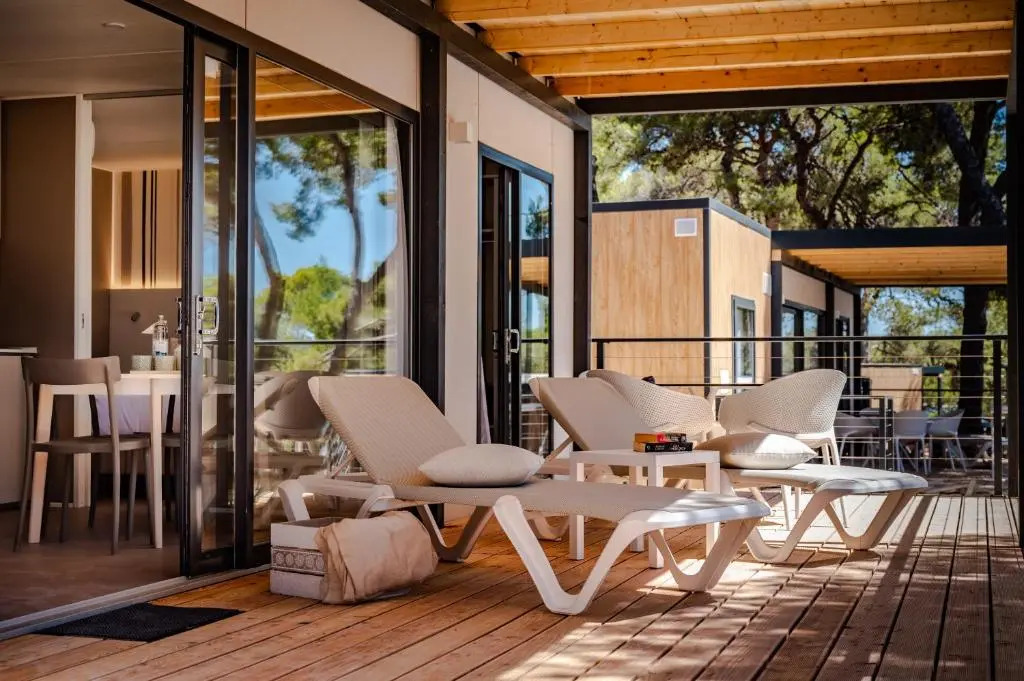 Arena Stoja Camping Homes
