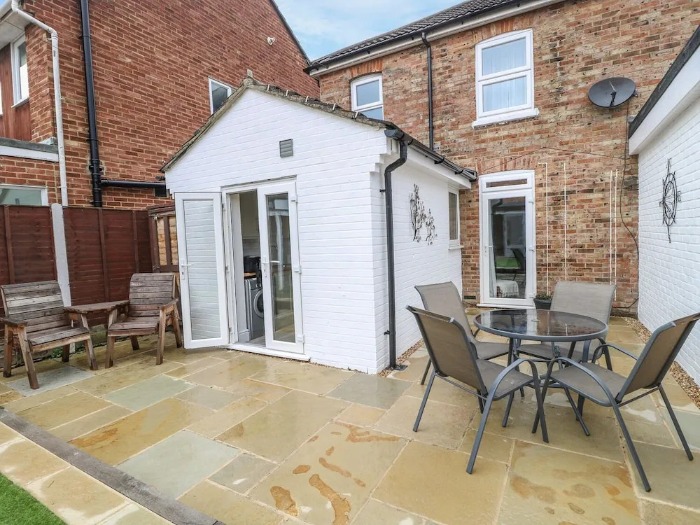 Point Finger Cottage