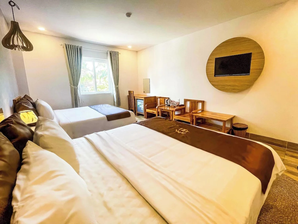 BB Hotel & Resort
