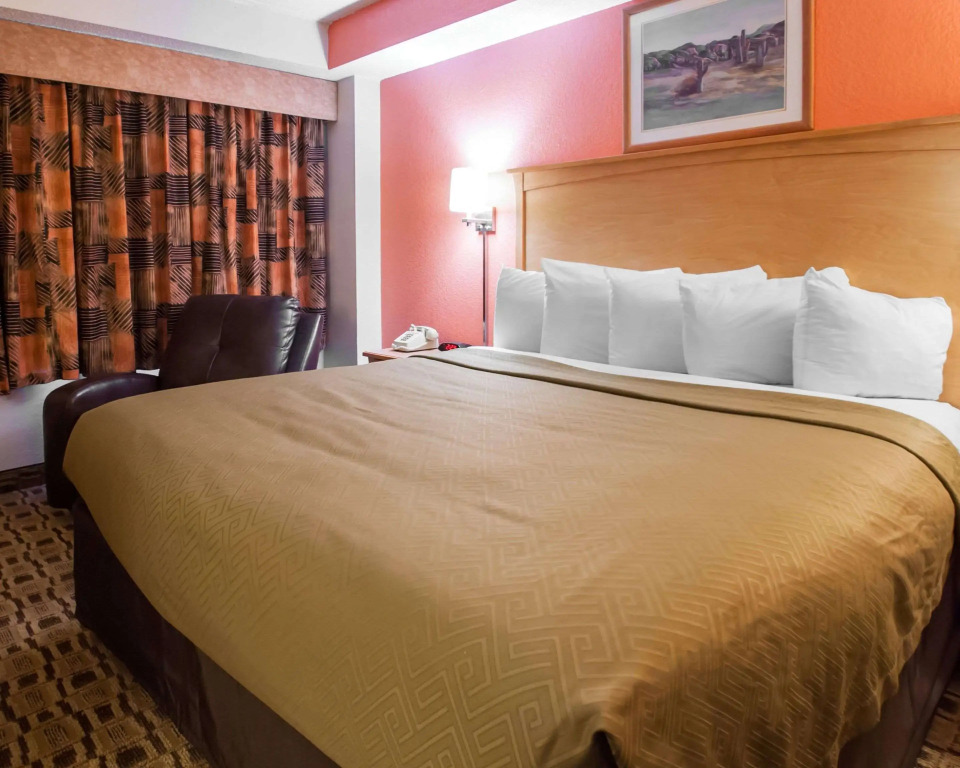 Econo Lodge Kansas City Downtown North