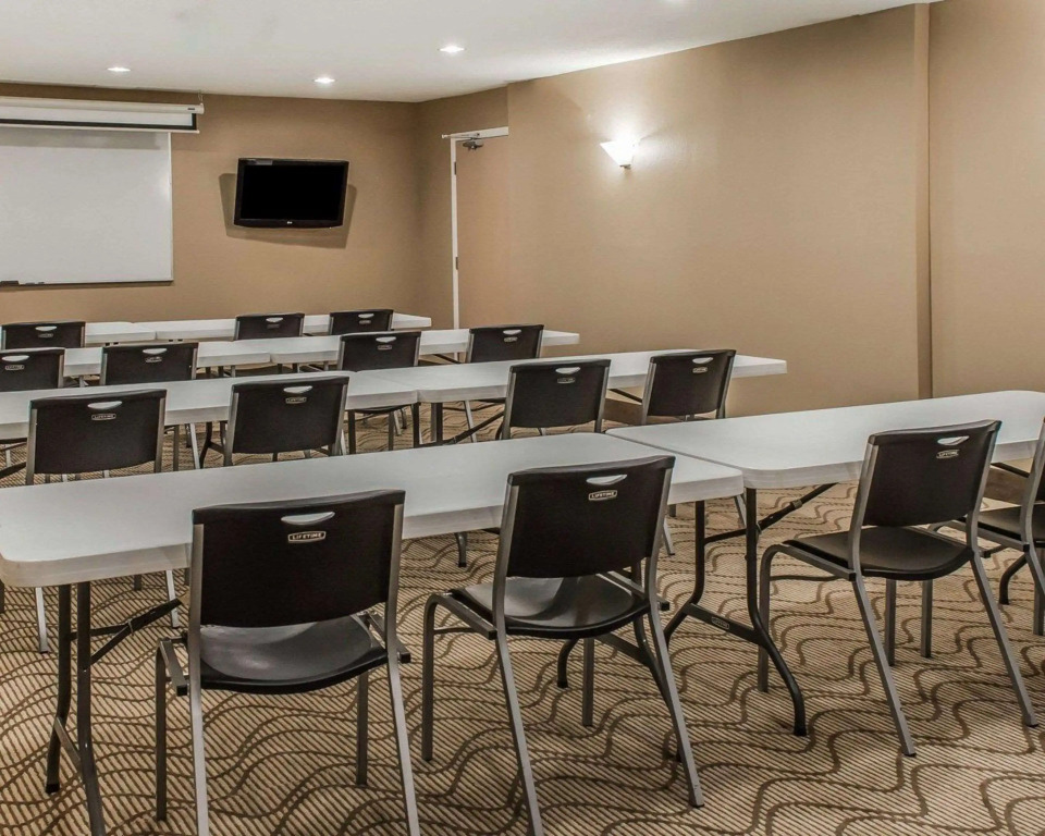 Quality Inn Belle Vernon