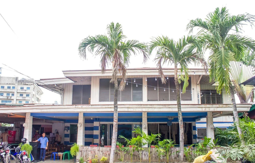 Le Village - Hostel