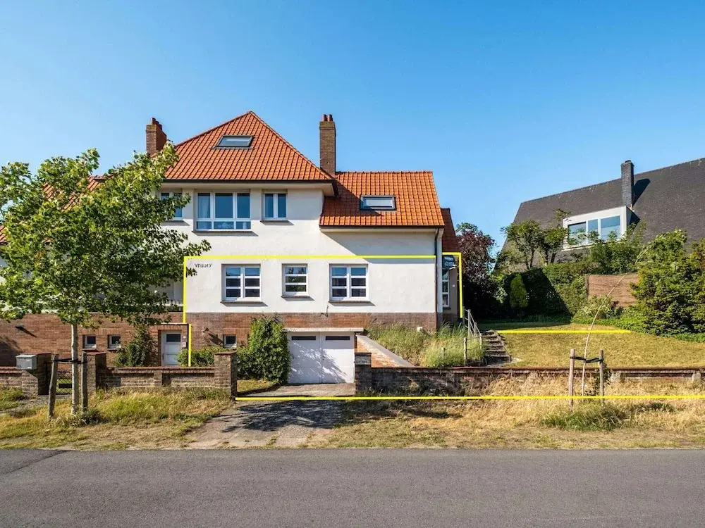Apartment in Koksijde With Terrace & Garden