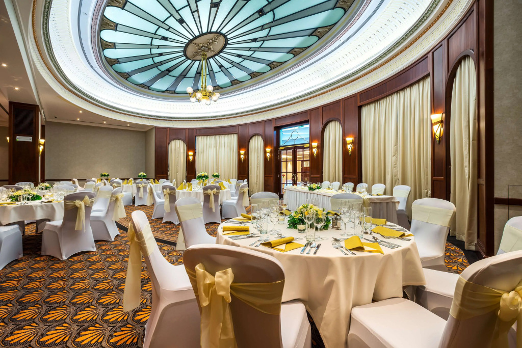 Radisson Blu Carlton Hotel, Bratislava