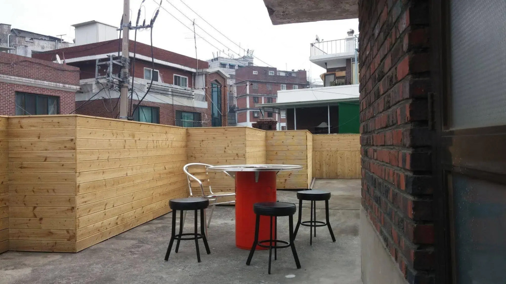 Social House Hostel