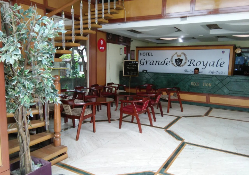 OYO 3883 Hotel Grande Royale