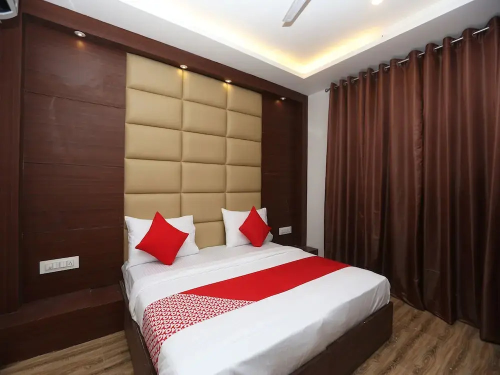 OYO 16003 Hotel Glorify Stay