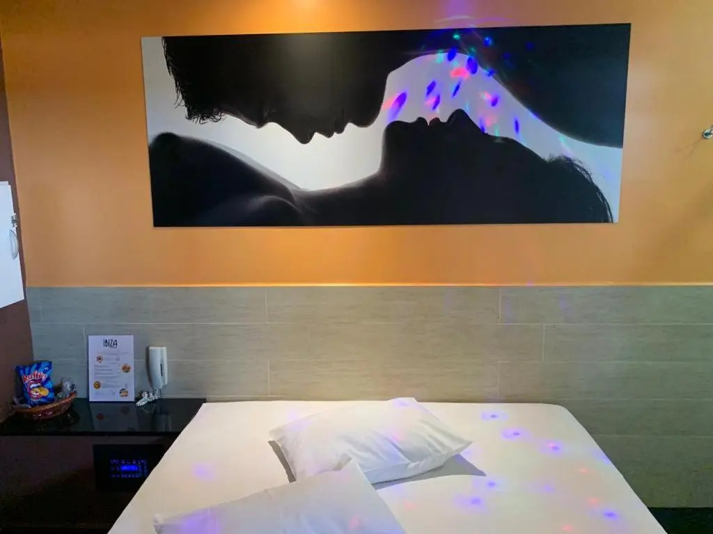 IBIZA GOLDEN MOTEL