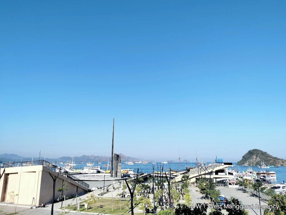 Dejavu 2.0 Hotel Labuan Bajo Komodo