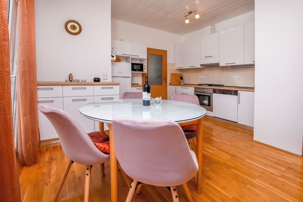 Apartment Bosiljka