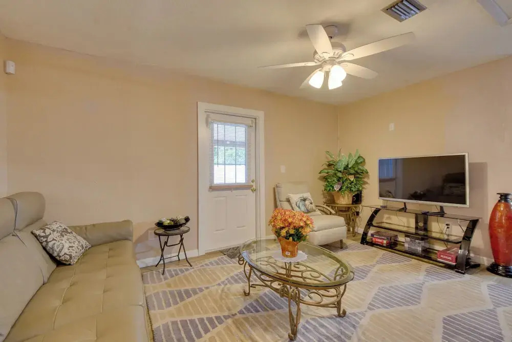 10 Mi to Coquina Beach: Spacious Bradenton Duplex